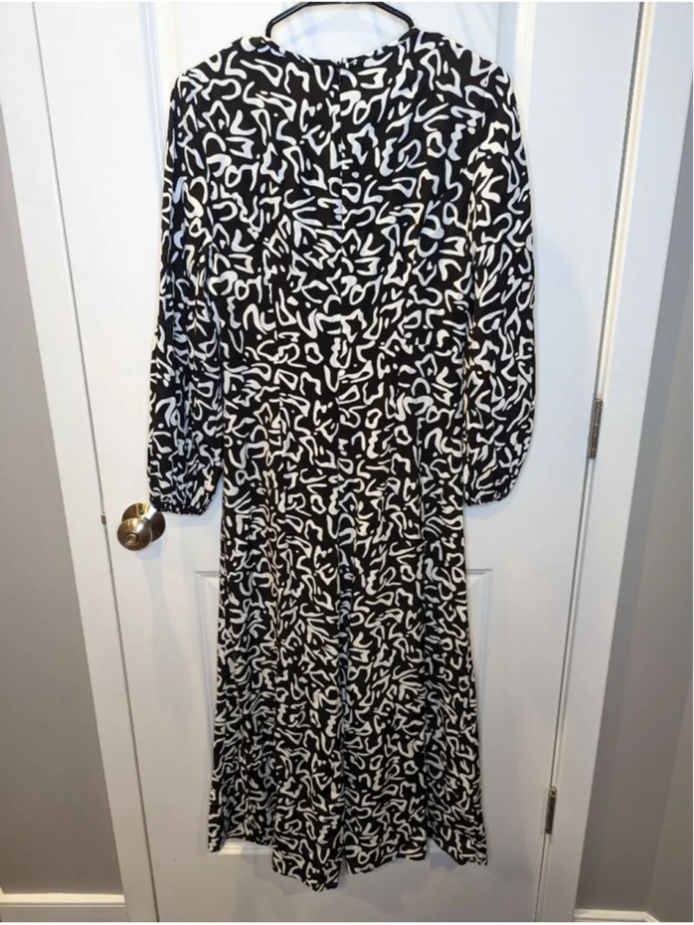 Women's Zara Black White Abstract Long Sleeve Midi Dress S